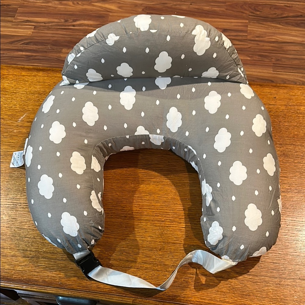 Momcozy Breastfeeding pillow